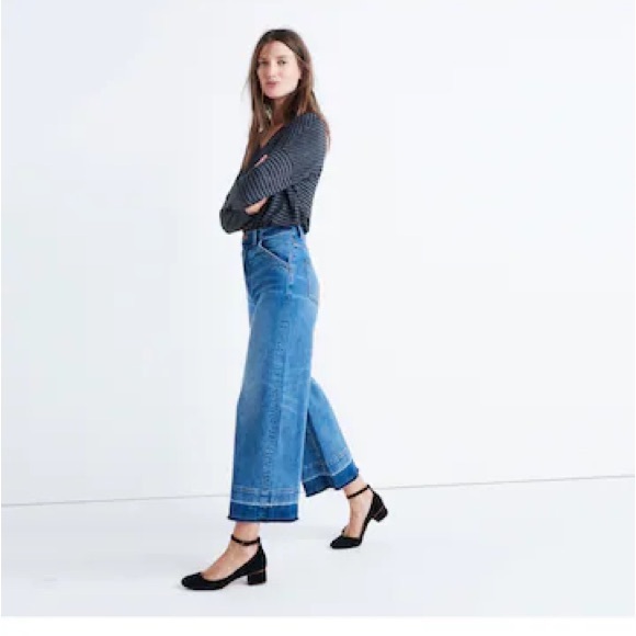 Madewell Wide Leg Cropped Jeans in Medium Wash - Picture 2 of 8